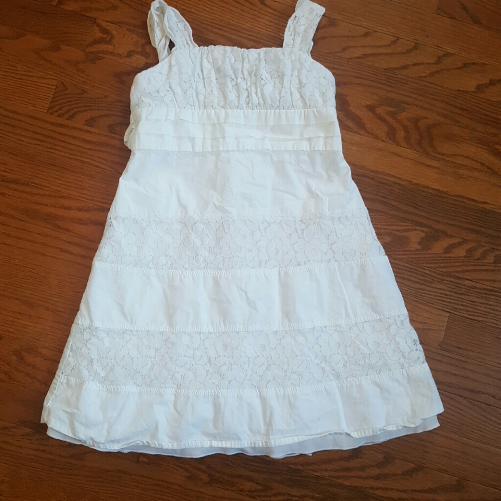 My michelle white lace dress tiered size 12